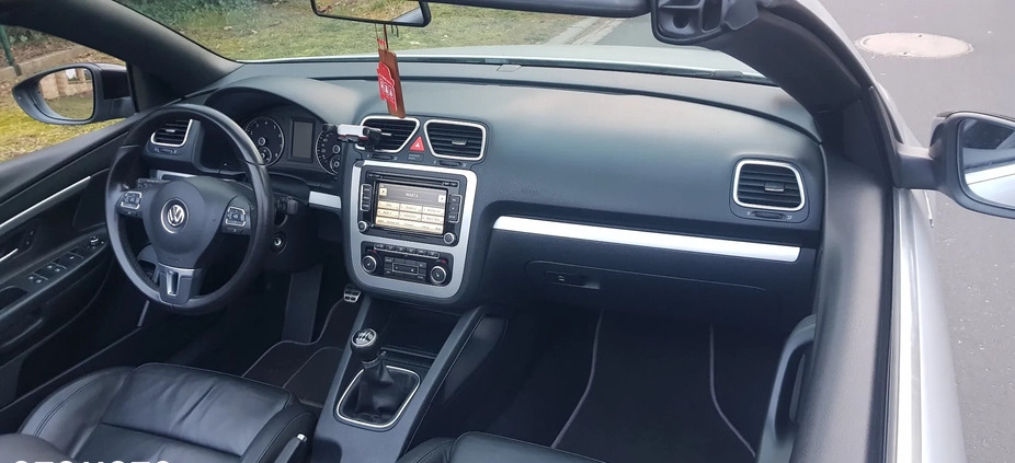 Volkswagen Eos cena 36500 przebieg: 134800, rok produkcji 2011 z Września małe 781